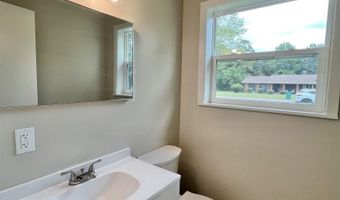 618 S Carney St, Atmore, AL 36502