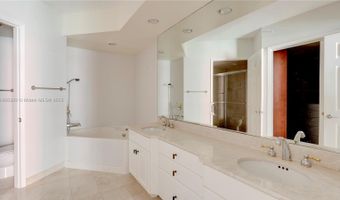3370 Hidden Bay Dr 909, Aventura, FL 33180