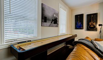 110 E Brashear Ave, Bardstown, KY 40004