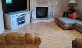 304 S Locust St, Arcanum, OH 45304