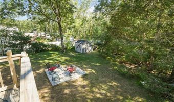 26 Lloyd Dr, Coventry, RI 02816