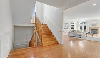 1615 S OAKLAND St, Arlington, VA 22204