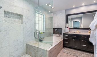 16501 Menahka Rd, Apple Valley, CA 92307