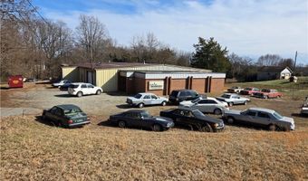 5858 Prospect St, Archdale, NC 27263
