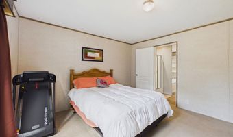425 Pfeiffer Rd, Batesville, AR 72501