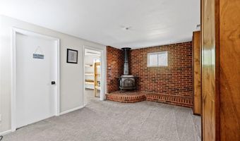 656 Rockwood Dr, Arnold, MO 63010