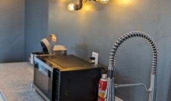 151 S Nomad Way, Big Water, UT 84741