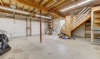 1 A Heritage Rd, Columbia, CT 06237