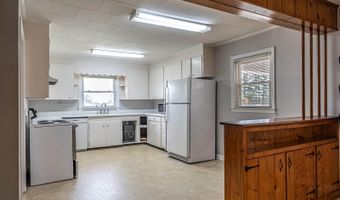 10395 Nc 211, Aberdeen, NC 28315