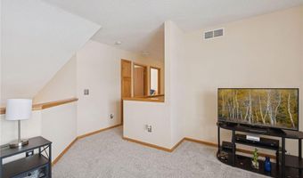 3057 Cutters Grove Ave, Anoka, MN 55303