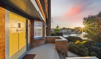 2000 CLINTON Ave, Alameda, CA 94501