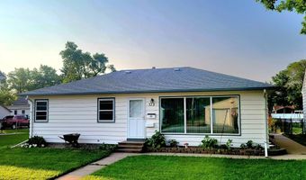 713 NE 3rd Ave, Aberdeen, SD 57401