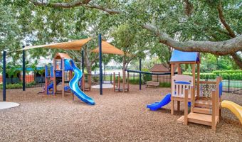 5518 LUMINAR POINTE Ln, Apollo Beach, FL 33572