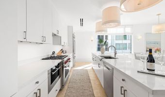 27 Admiralty Row 207, Alys Beach, FL 32461