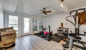 1105 Crescent Dr, Andrews, TX 79714