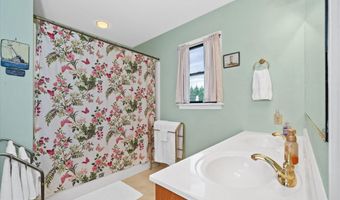 43 NEWLIN Dr, Clayton, DE 19938
