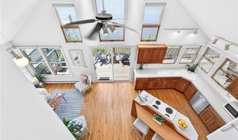 63 Teed Ave, Barrington, RI 02806