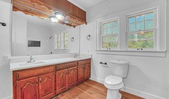 302 S 6th St, Chickasha, OK 73018