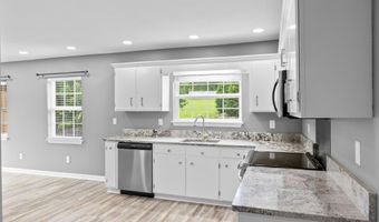 11134 London Ln, Apison, TN 37302