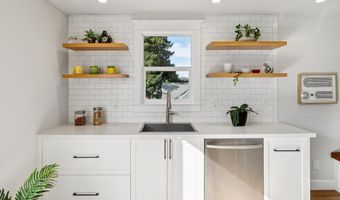 1525 Stanton St, Alameda, CA 94501