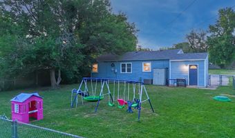 213 E Radio Ln, Arkansas City, KS 67005