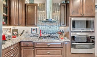 37300 N TOM DARLINGTON Dr D, Carefree, AZ 85377