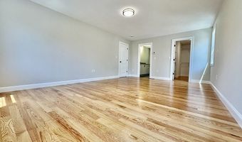 27 Pond Lane Ext, Billerica, MA 01821