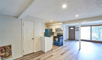 1609 Treetop Trl C, #39, Akron, OH 44313