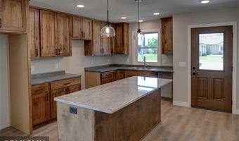 620 Pondhurst Dr, Amery, WI 54001