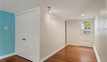 19 Bruce Dr, North Smithfield, RI 02896