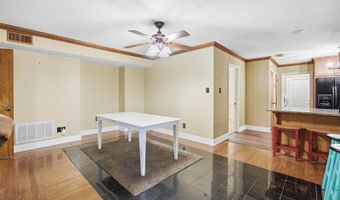 142 Kenmore Ave, Biloxi, MS 39531