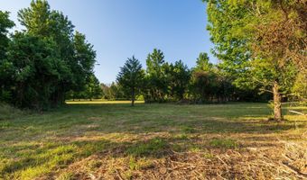 60 E Church St, Aurora, MO 65605