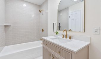 812 ARLINGTON Blvd, Altamonte Springs, FL 32701