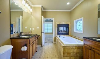 6098 PIERCE MANSE Loop, Benton, AR 72019