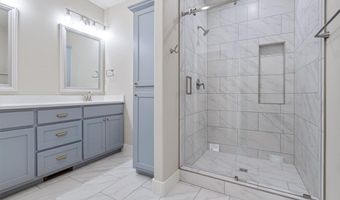 28 Fleetwood Dr, Bella Vista, AR 72714