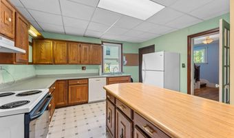202 Norfolk St, Bangor, ME 04401
