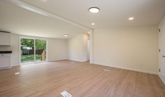 48 N RAILROAD Ave, Greenwood, DE 19950