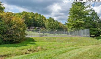 253 River Road 1, Banner Elk, NC 28604