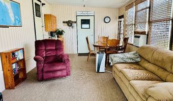25 Leisure Dr, Auburndale, FL 33823