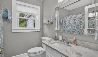 299 Old Eleven Dr, Abingdon, VA 24210
