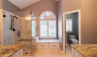 6850 Weatherstone Way, Alpharetta, GA 30009