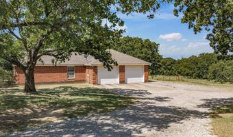 466 County Road 1180, Alvord, TX 76225