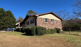 4027 DIX St, Anniston, AL 36201