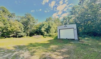 937 Pequawket Trl, Standish, ME 04085