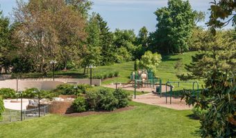 203 YOAKUM Pkwy 208Va, Alexandria, VA 22304