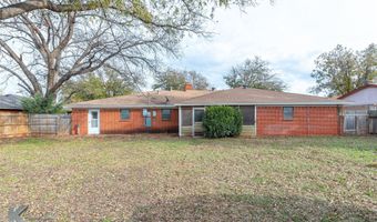 1926 Richland Dr, Abilene, TX 79603