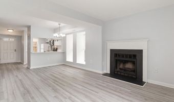 2403 S WALTER REED Dr S, Arlington, VA 22206