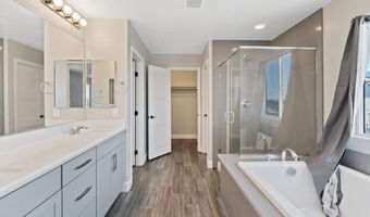 10058 Matter Overlook Dr, Las Vegas, NV 89178