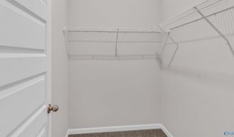 23285 Worchester Ln, Athens, AL 35613