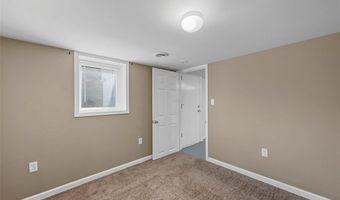 9301 Leona Ct, Affton, MO 63123